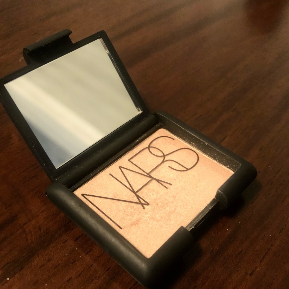 Nars Mini Highlighting Powder - Fort de France Champagne